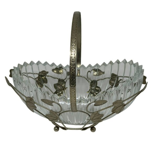 VTG Mid‑Century Gales Sheffield Bridal Basket Glass Liner Silver‑Plated Frame - Picture 1 of 8